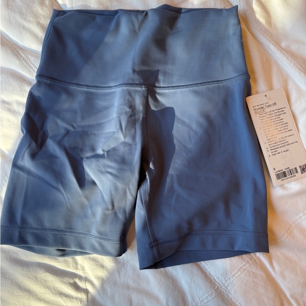 Women’s Lululemon Wunder Train HR shorts